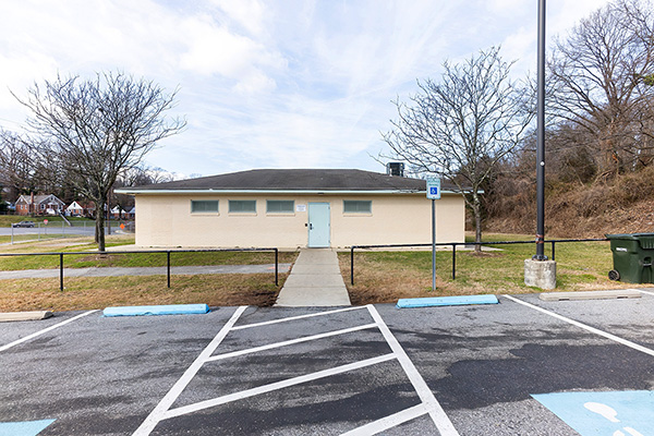 Woodlawn Park Building