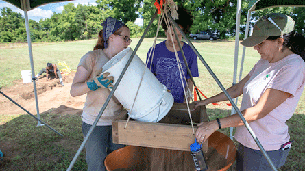 participants digging at mount calvert archaeology